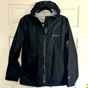Columbia Omni Tech Womens Black Windbreaker, Nylon, Hooded Jacket
